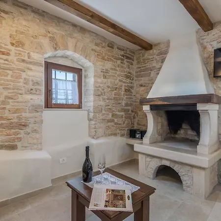 Vila Heritage Croc Buje